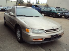 1995 HONDA ACCORD LX, 2.2L AUTO 4DR, COLOR GOLD, STK A15172